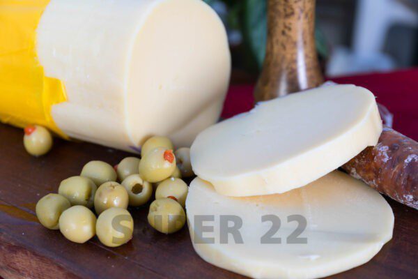 Queso Provolone La Paulina En Barra