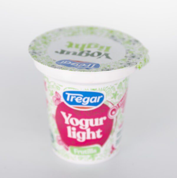 Yogur Descremado Tregar Con Frutas Frutilla X160Grs.
